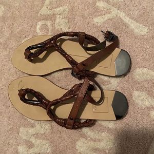 Leather sandals
